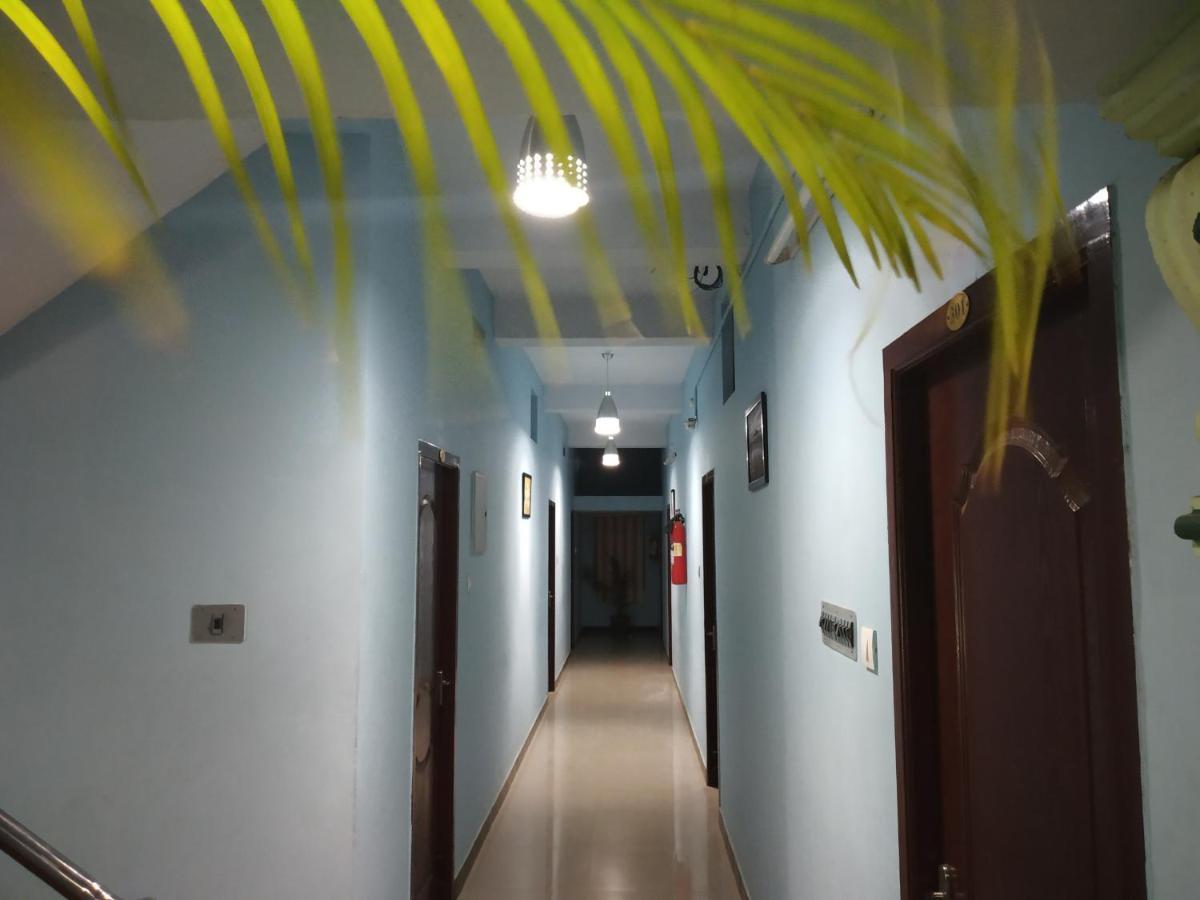 La Paradise Residency Puduccseri Kültér fotó