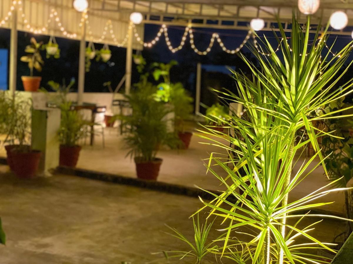 La Paradise Residency Puduccseri Kültér fotó